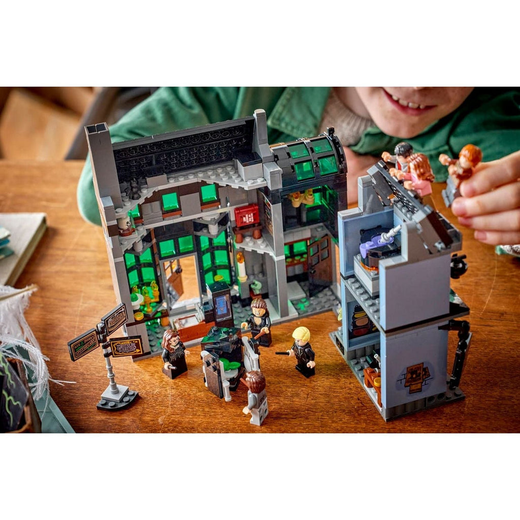 LEGO Knockturn Alley Wizarding Shops 76471
