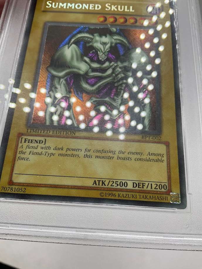Summoned Skull Pokemon BPT Reverse Foil Error Promo #002 PSA 9
